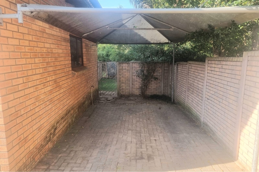 To Let 3 Bedroom Property for Rent in Beacon Bay Eastern Cape